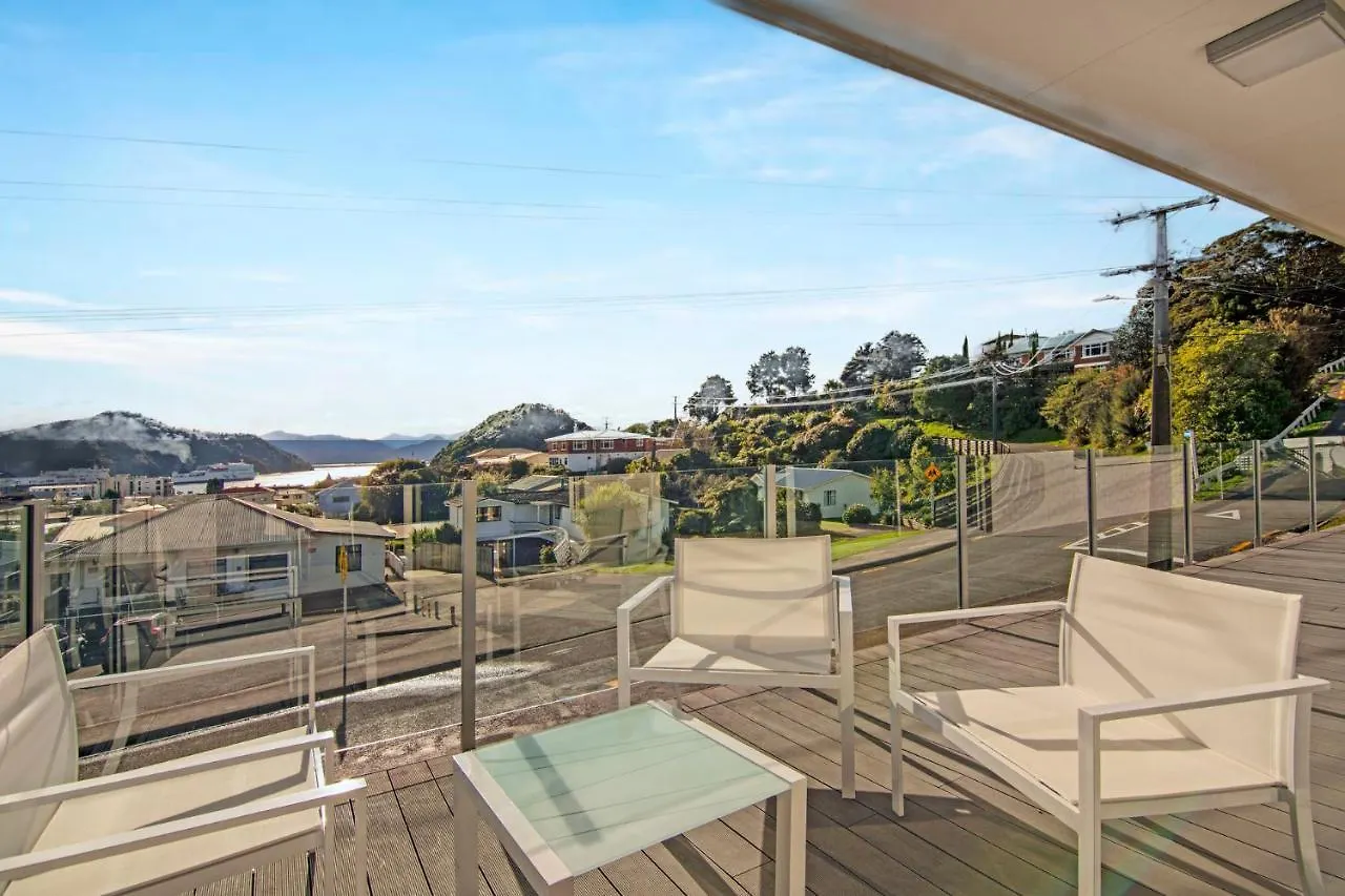 Holiday home Seaside Sounds - Picton Upstairs Unit Villa